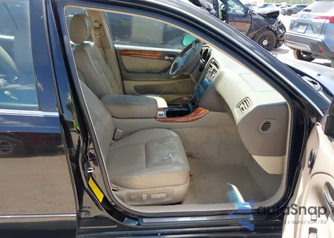 1998 Lexus Gs 400 z USA, uszkodzony, nr VIN JT8BH68X8W0009848